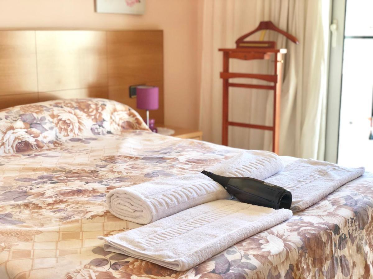 Apartamentos Benet Росас Экстерьер фото